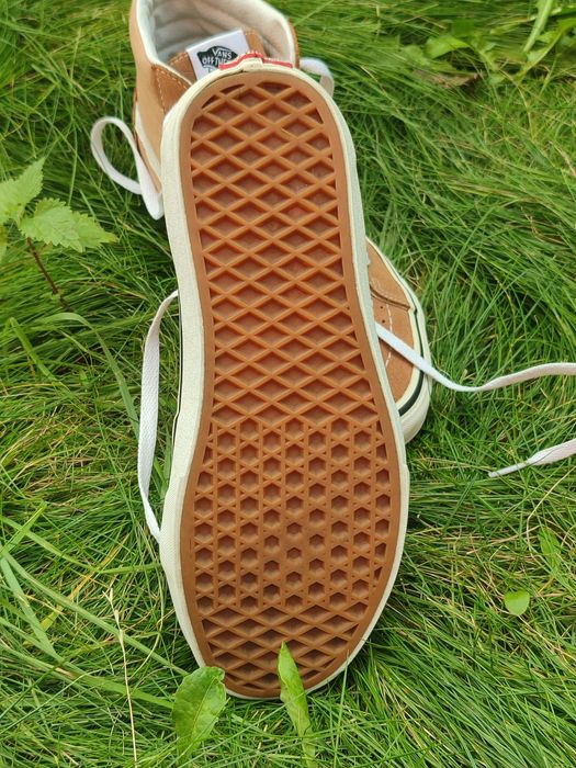 Високі скейтерські ванси VANS