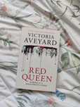 Livro Victoria Aveyard