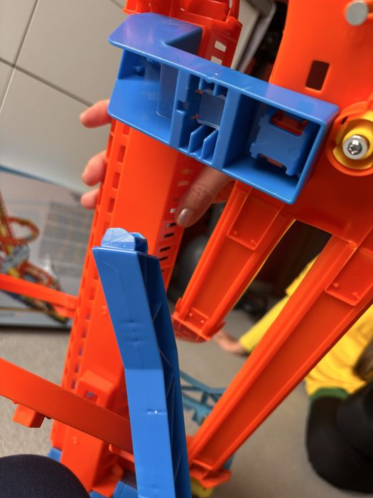Hot Wheels Roller Coaster