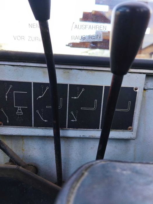 Wózek widłowy bocznego załadunku 5T