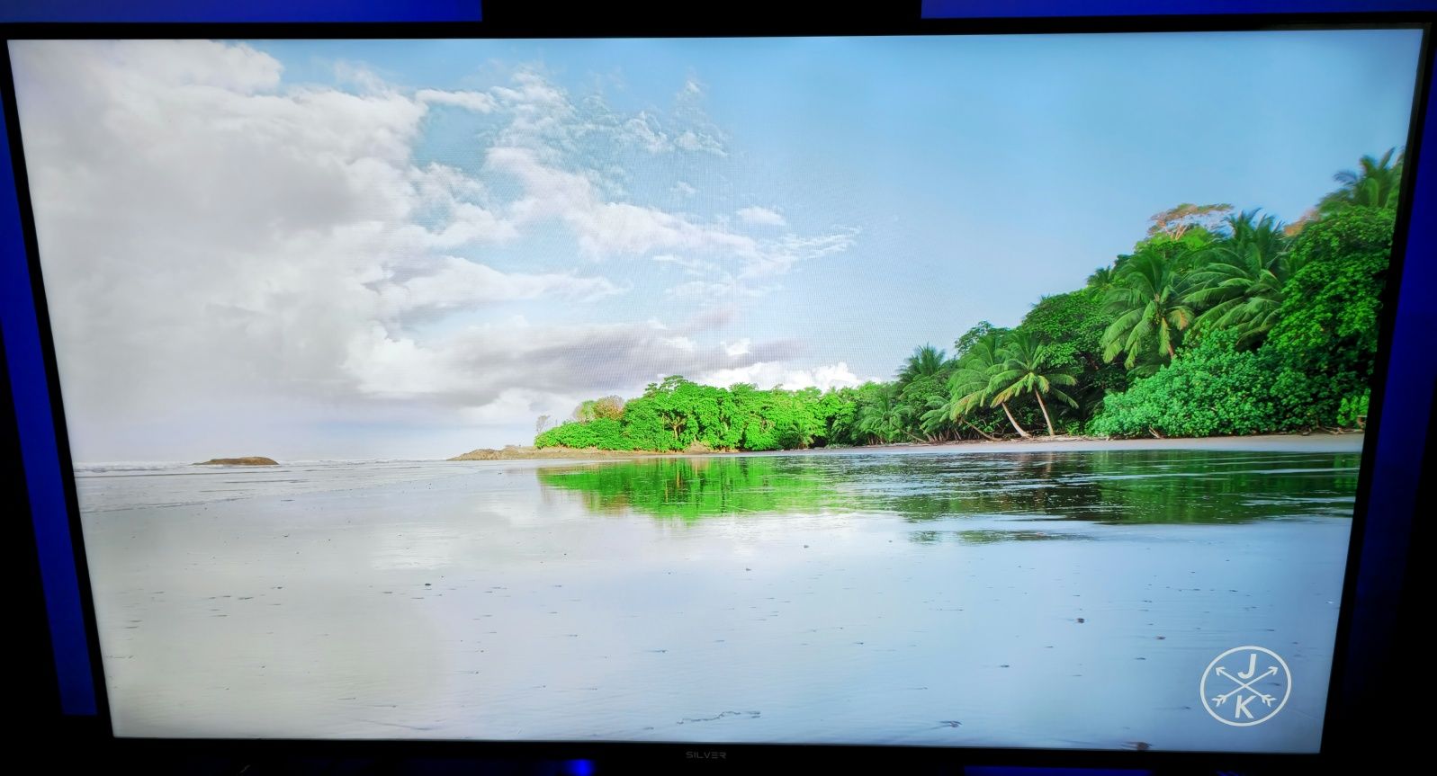 Smart tv silver 50