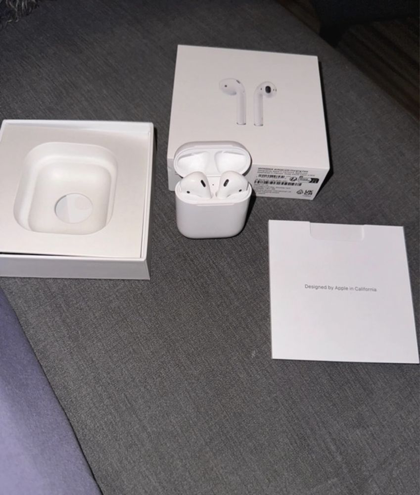 Apple AirPods 2 słuchawki