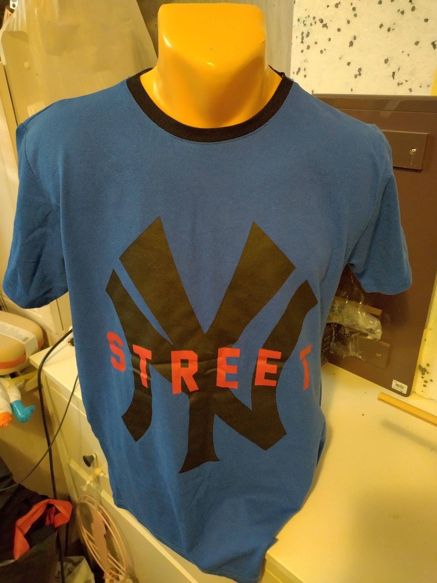 T-shirt z nadrukiem Street