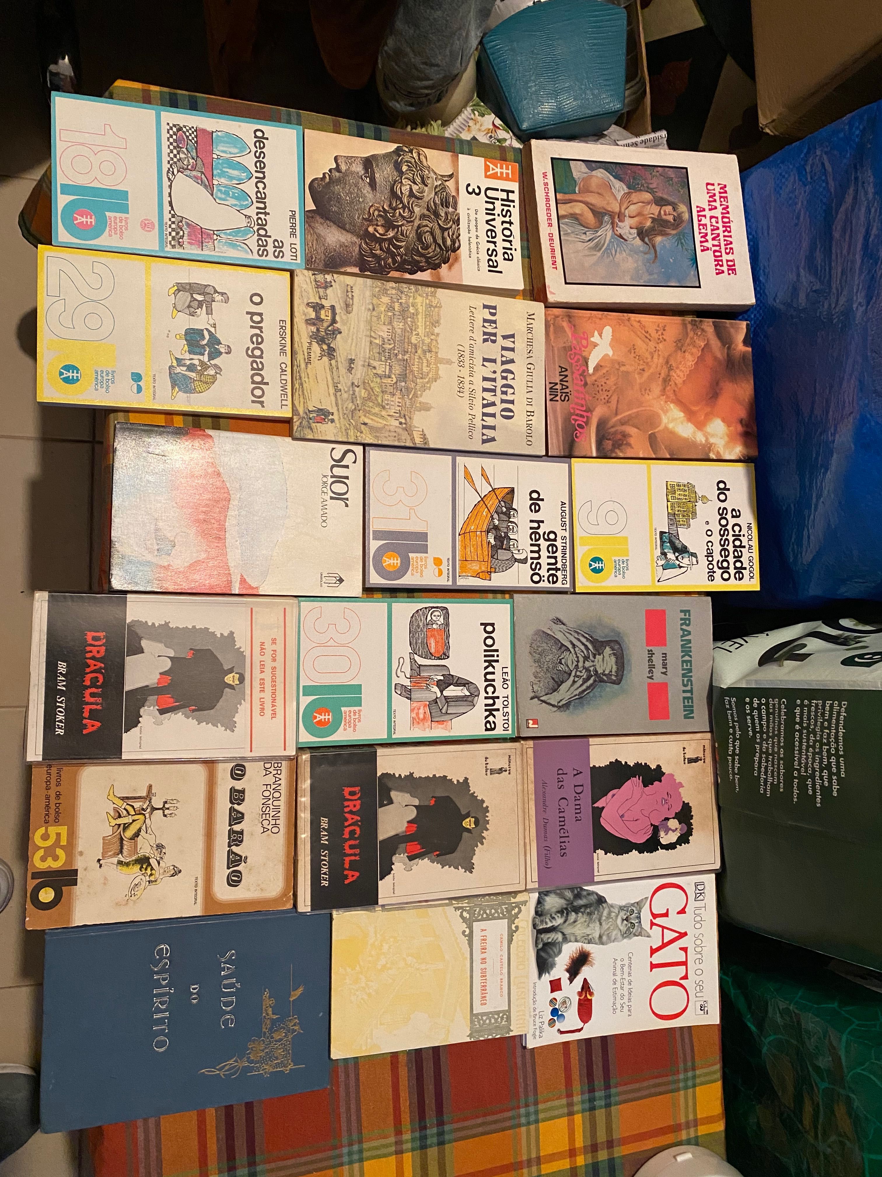 Livros variados 500unidades