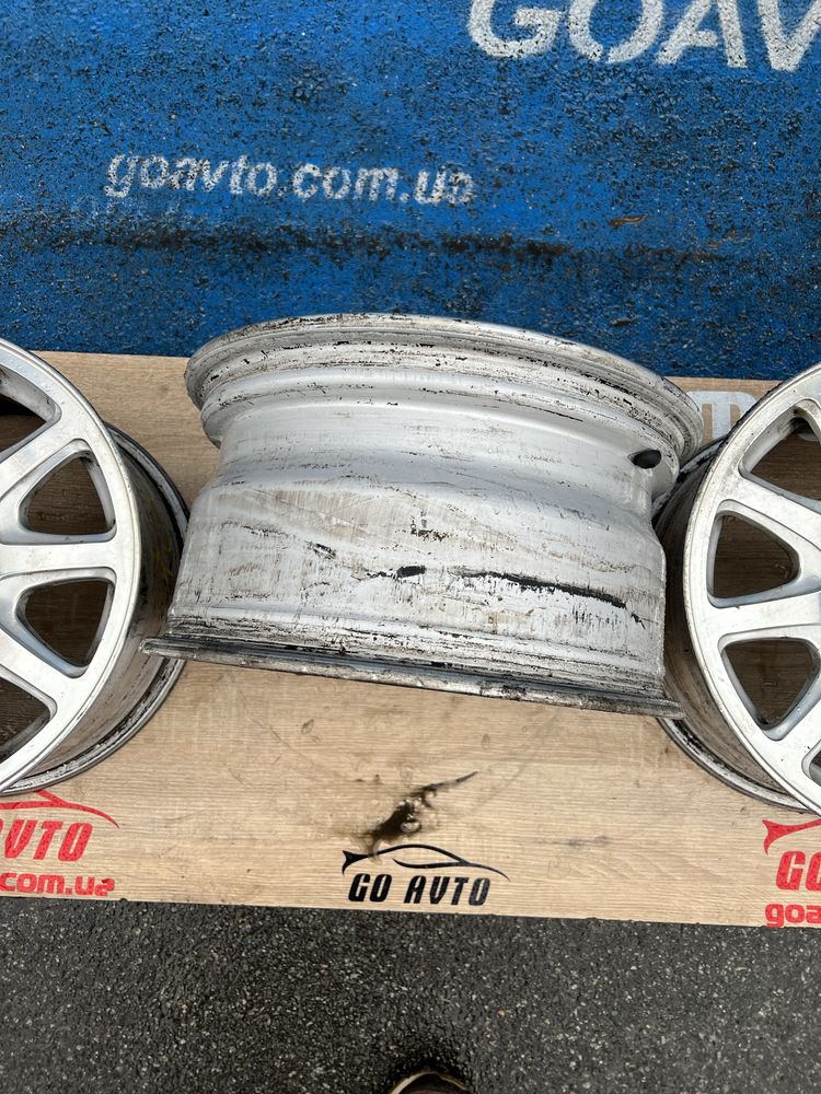 Goauto диски BMW 7 5/120 r16 et29 8j dia72.6 в хорошому стані