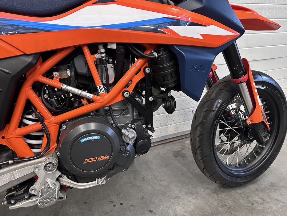 KTM SMC-R 690 / 2024