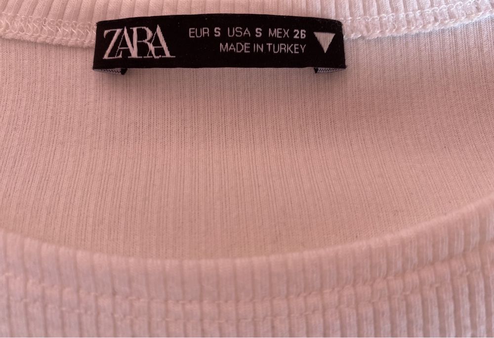 Продам женский белый топ Zara