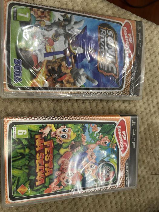 Psp E-1004 com 4 jogos