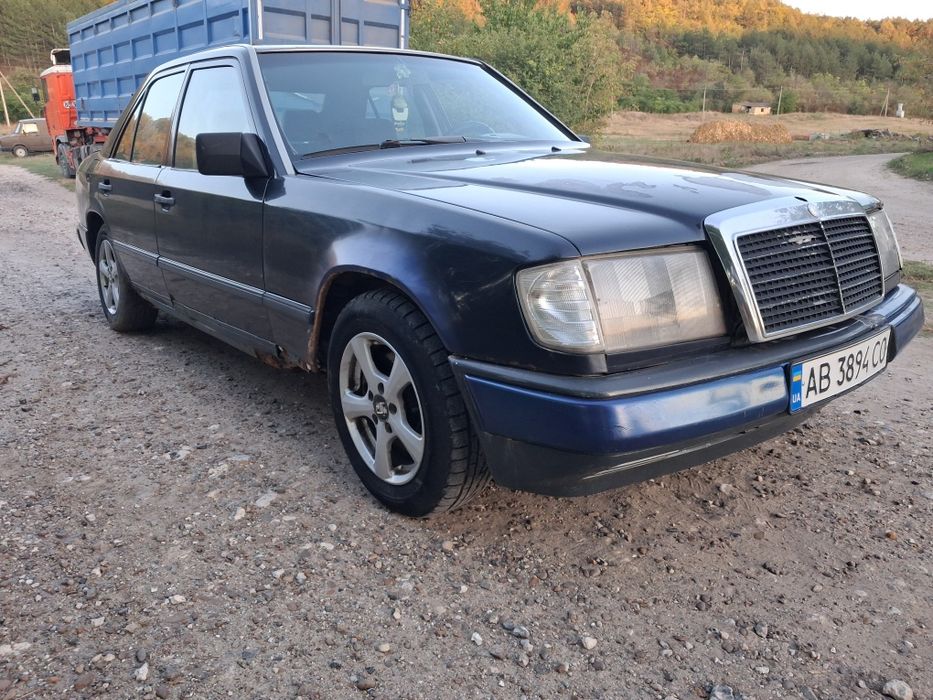 W124 на ходу 2.5 дизель