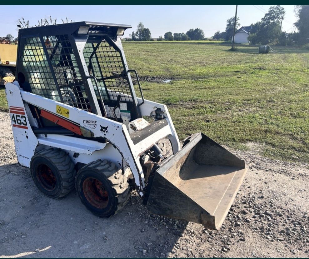 Usługi miniładowarką Bobcat