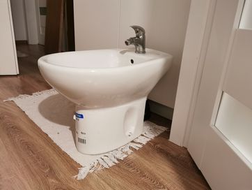 Bidet Roca Victoria stojący jak nowy