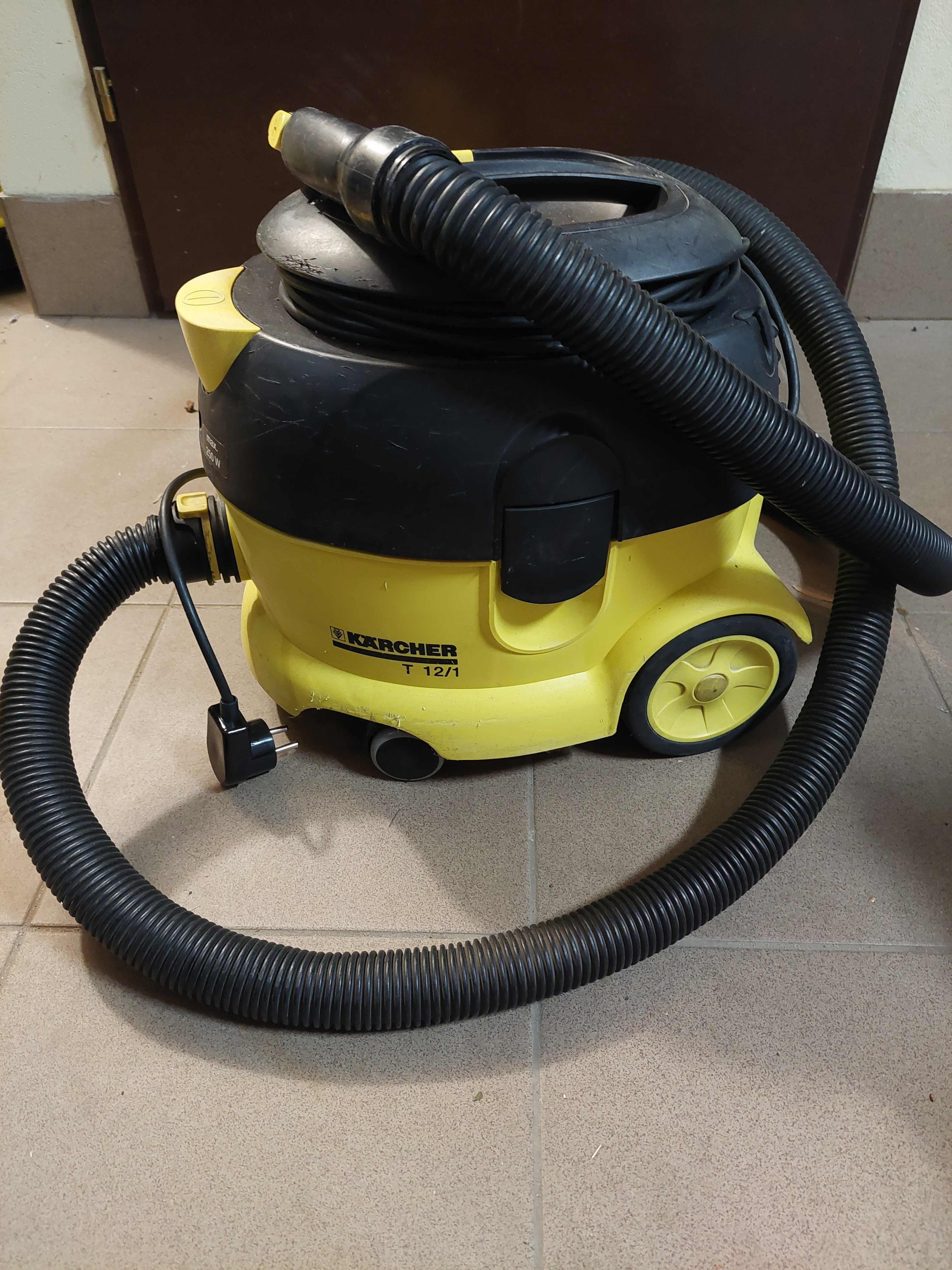 Odkurzacz biurowy Karcher T12/1