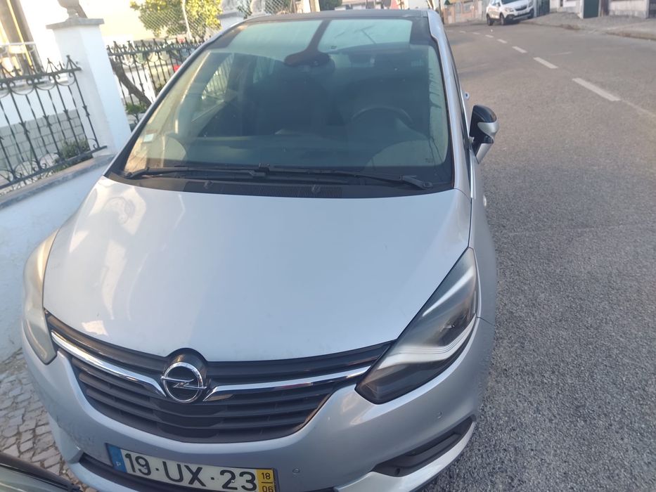 Opel Zafira Tourer 1.6  CDTI 136cv de junho 2018 com 407000 km