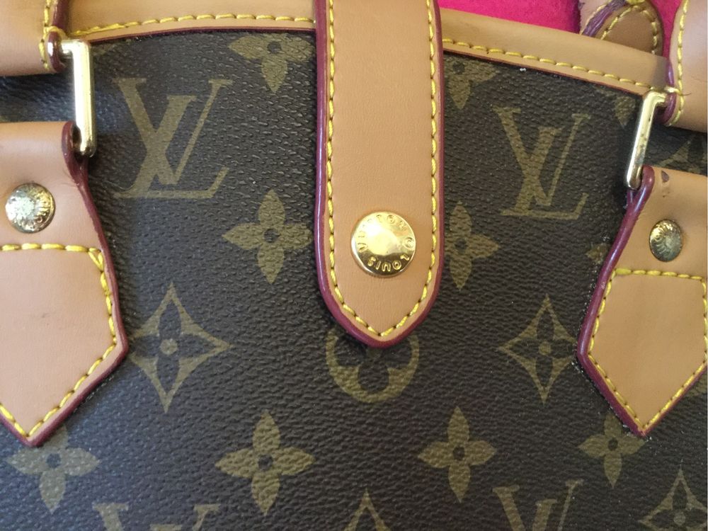 Louis Vuitton чехол, дорожная сумка для одежды.