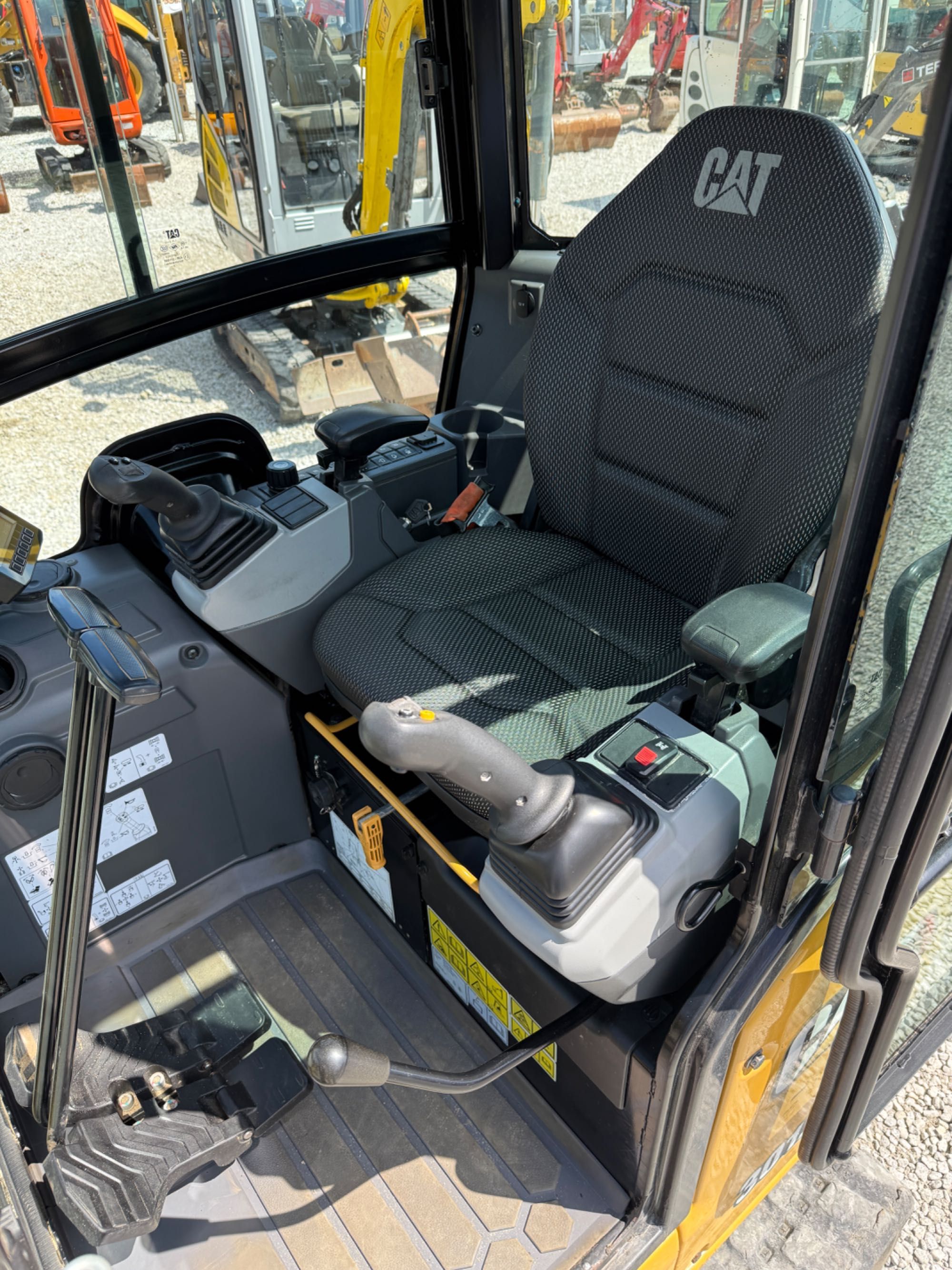 Mini koparka CAT 301.8  z 2020r. 3 łyżki 1,8 tony 1 WŁ Salon POLSKA