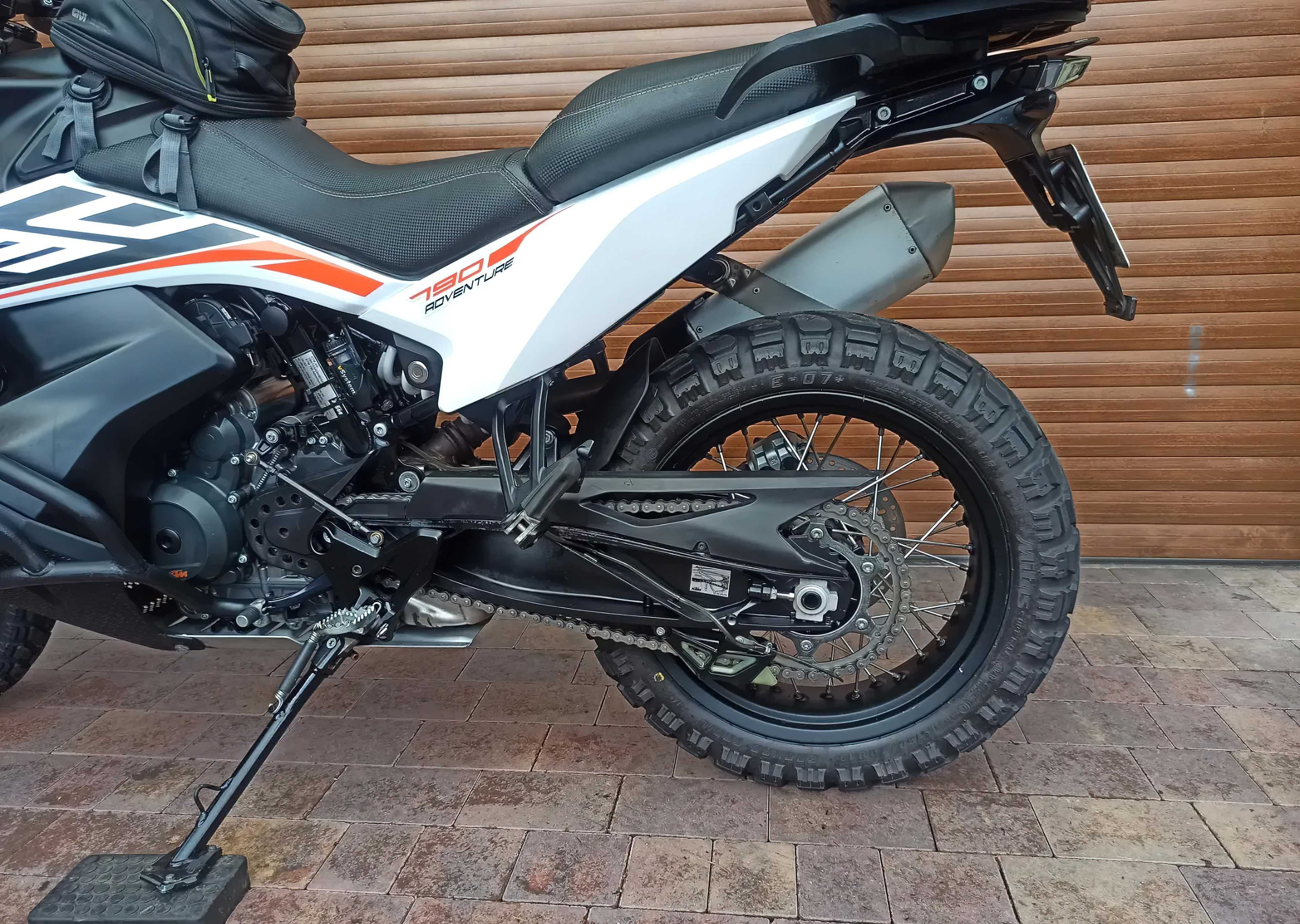 KTM Adventure 2019