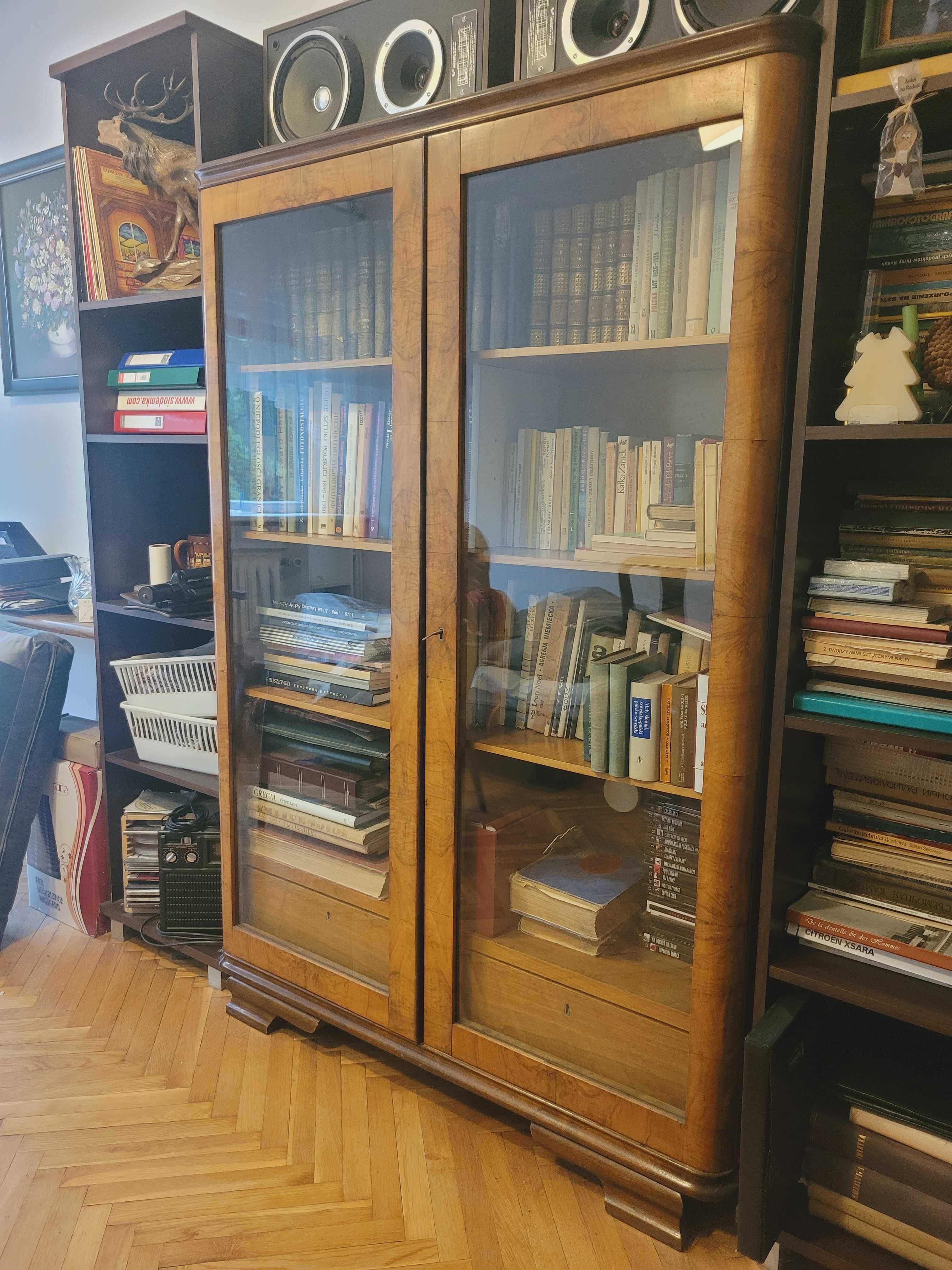 Biblioteczka lata 30 te