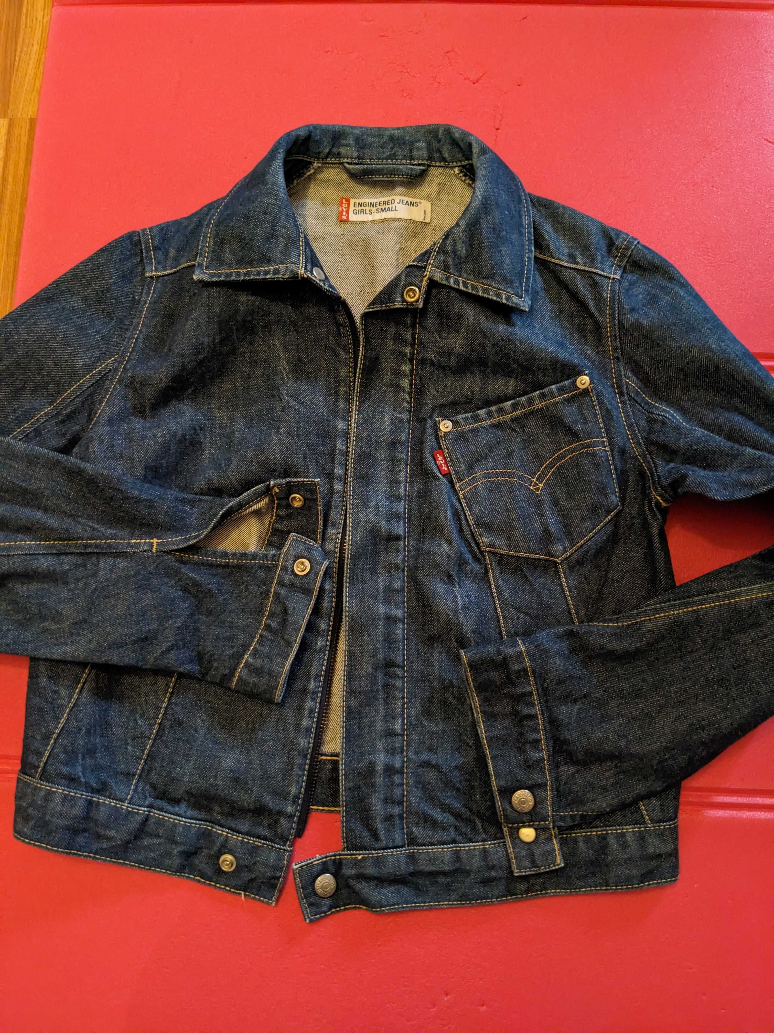 Levis enginered denim jacket