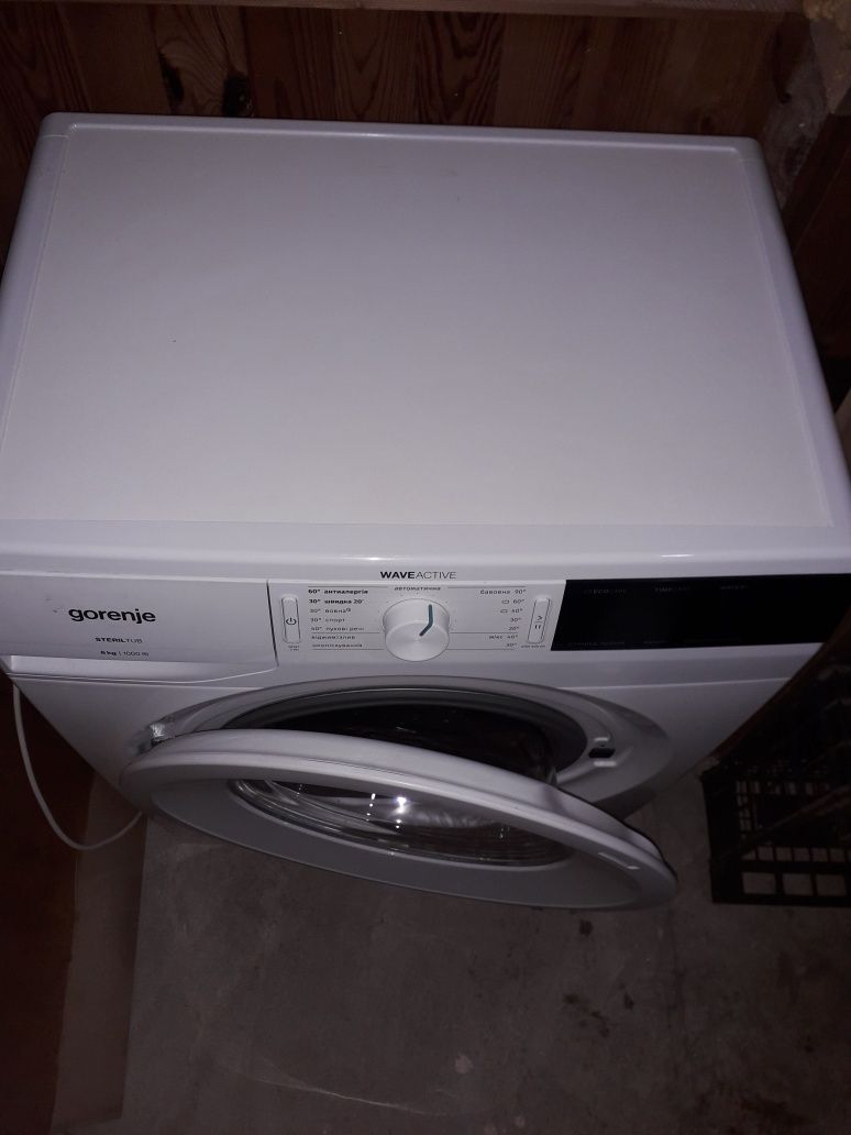 Пральна машина Gorenje з баком для води стиральная машинка WE60S2/IRV