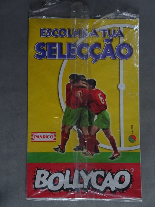 Caderneta de cromos de futebol vazia Bollycao Escolhe a tua selecção