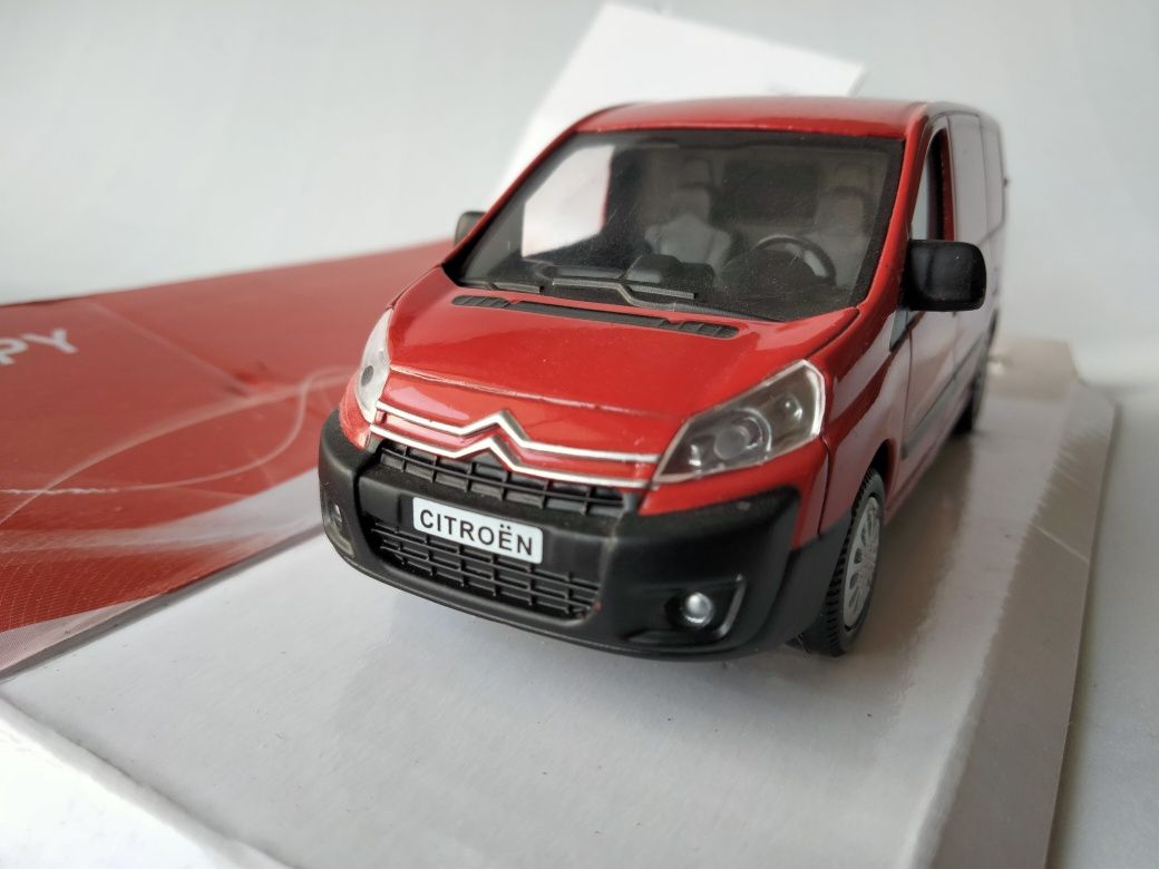 1/43 Citroën Jumpy Van (2008)