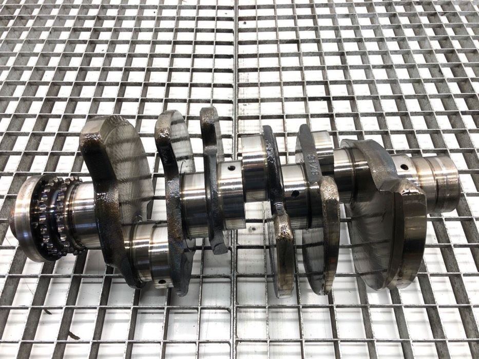 WAŁ KORBOWY - 1564.00 PLN - AUDI A4 B7 Avant (8ED) 2004 - 2008 3.0 TDI quattro 150 kW [204 KM] olej