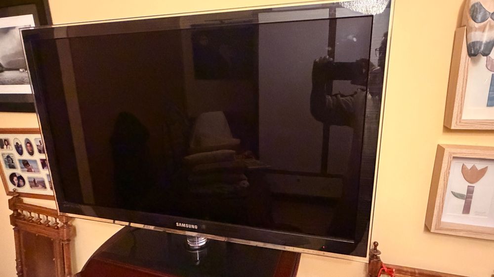 TV Samsung 40" - excelente