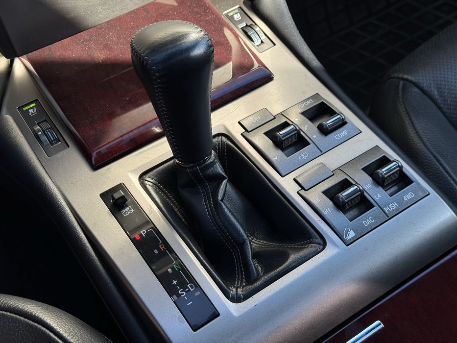 Avtoreal_kr Продажа авто, возможна рассрочка. Lexus GX460