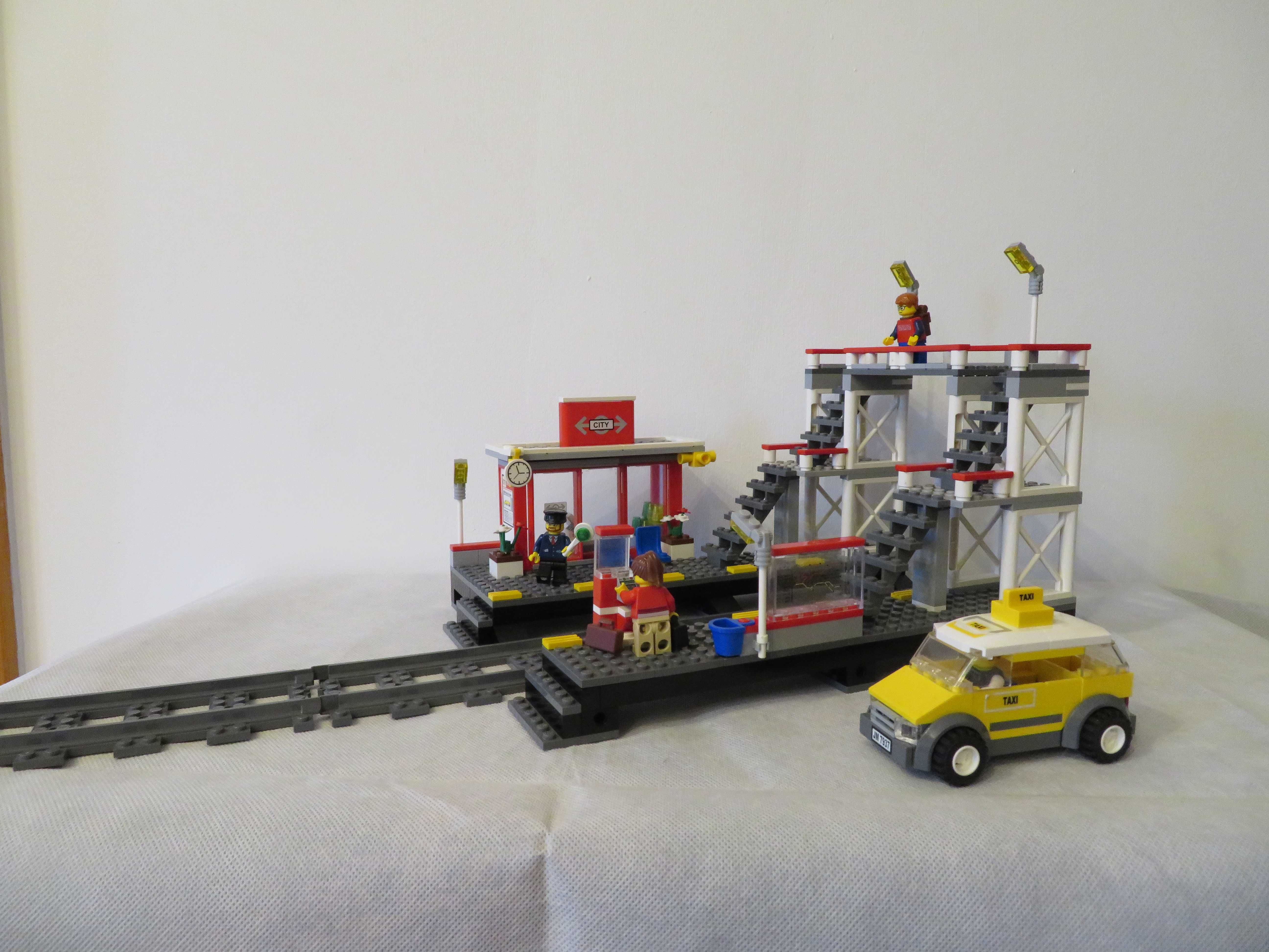 LEGO 7937 dworzec kolejowy