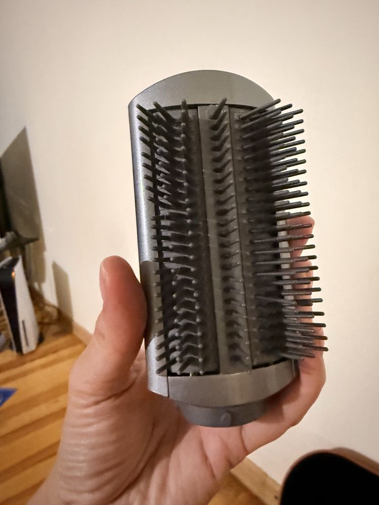 Dyson airwrap styler