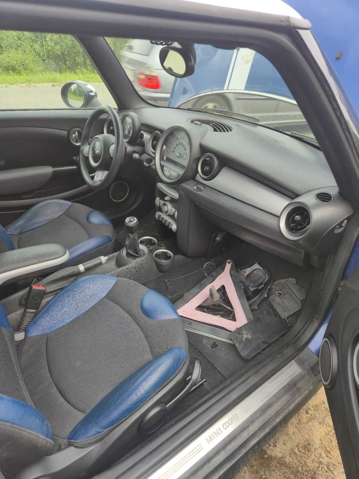 Mini cooper D R56