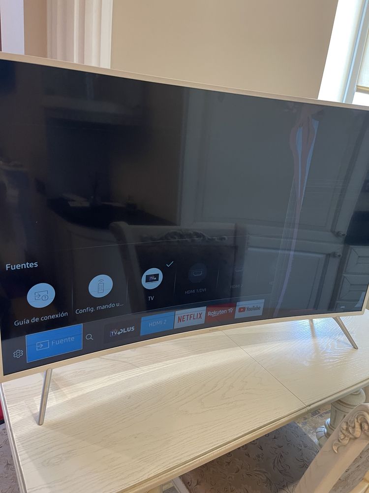 Продам Телевизор SAMSUNG UE49KU6510U