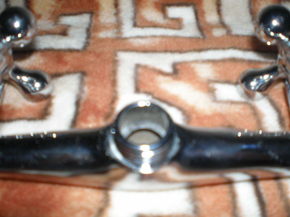 Sprzedam baterię  pryśnicową firmy Loge używaną, sprawną, stan dobry.