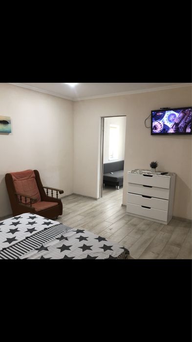 Апартаменти Comfort House + в Берегово неподалік басейнів