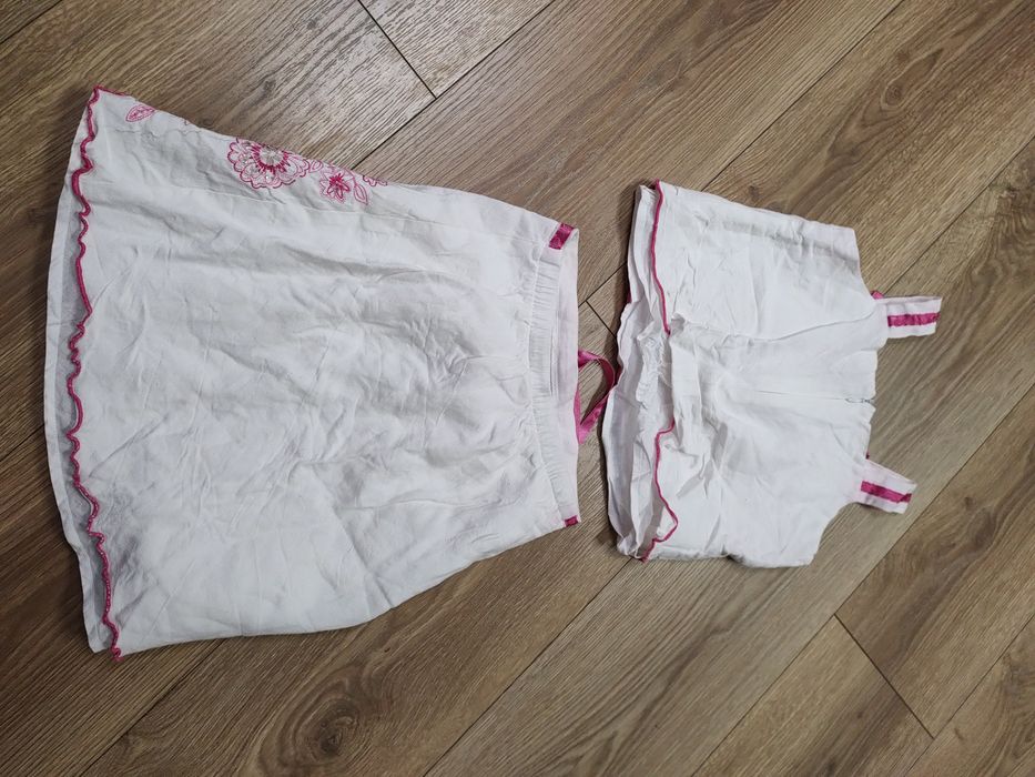 Zestaw góra i dół spódniczka i top len dziewczynka rozmiar 4-5 lat.