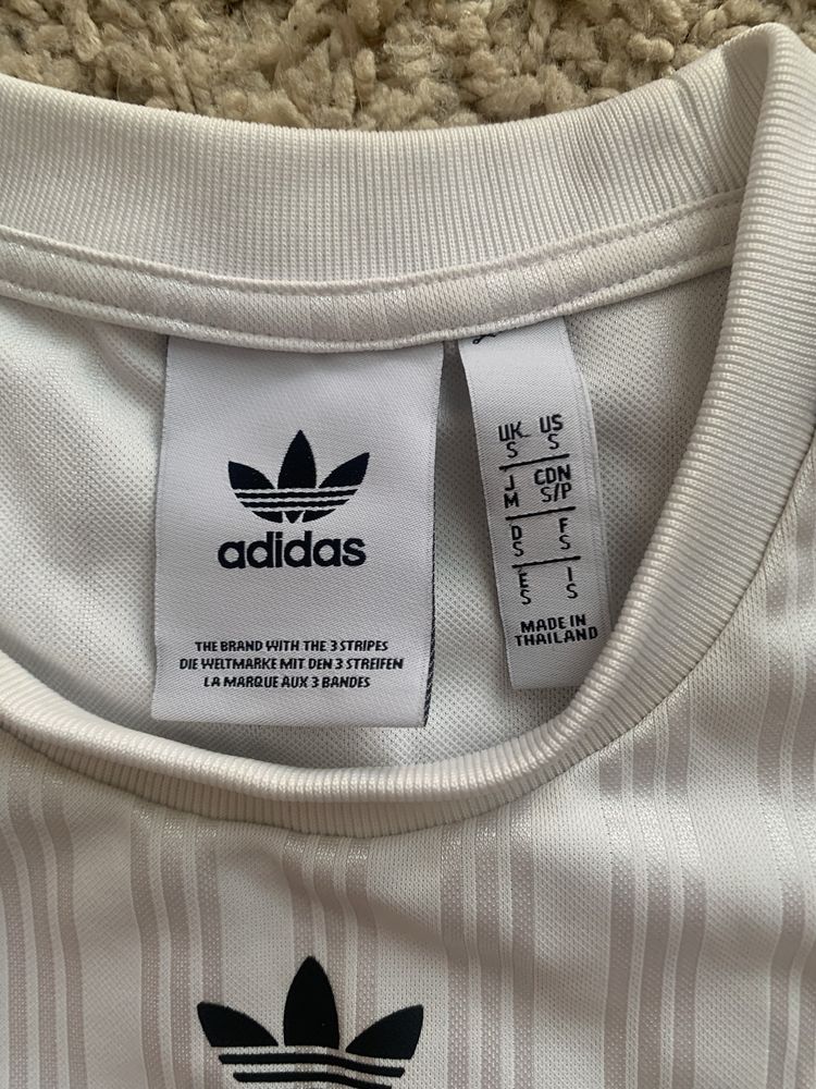 Кофта adidas біла