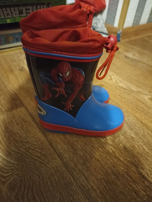 Резиновые сапожки 26р.