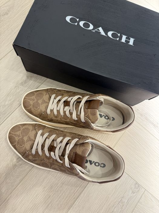 Оригінальні кеди coach
