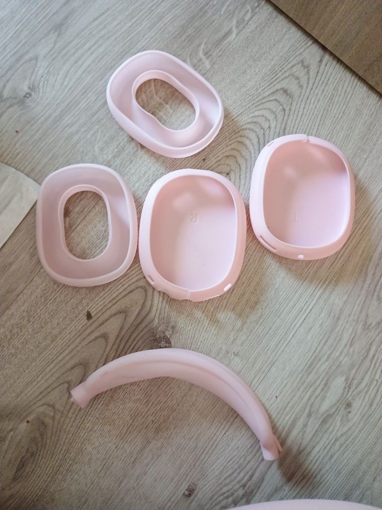 Nowe etui do słuchawek Airpoods max