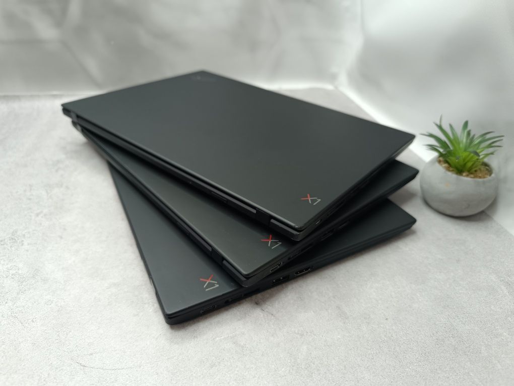 Ноутбук Lenovo ThinkPad X1 Carbon 6th/i5-8350U/8/256/14"/Full HD IPS