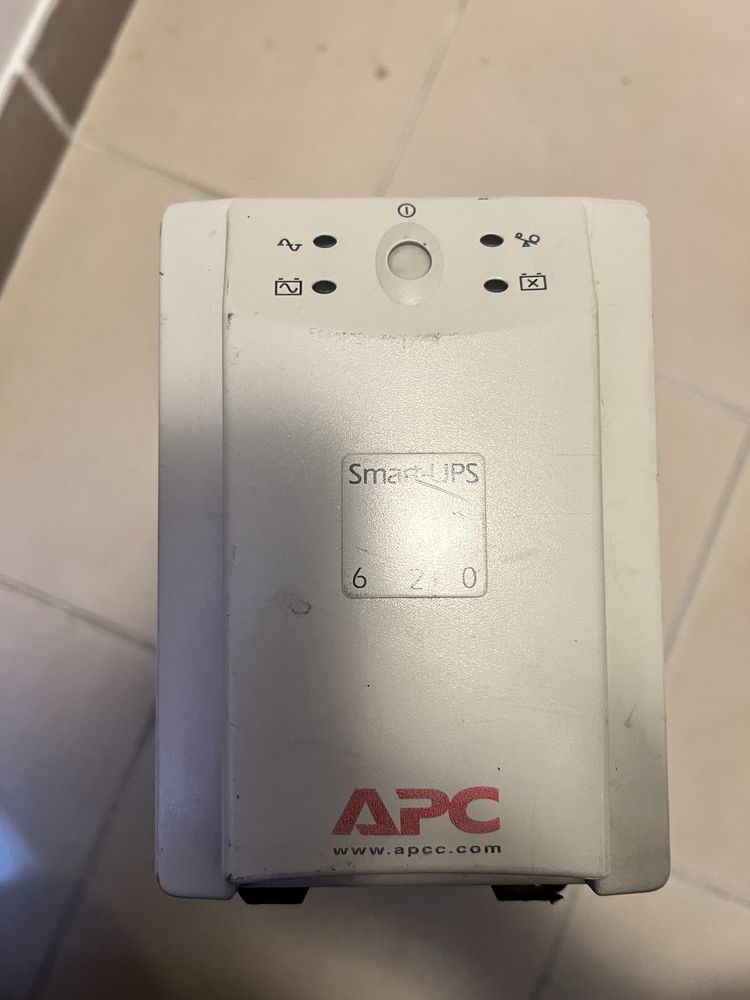 Apc smart ups 620