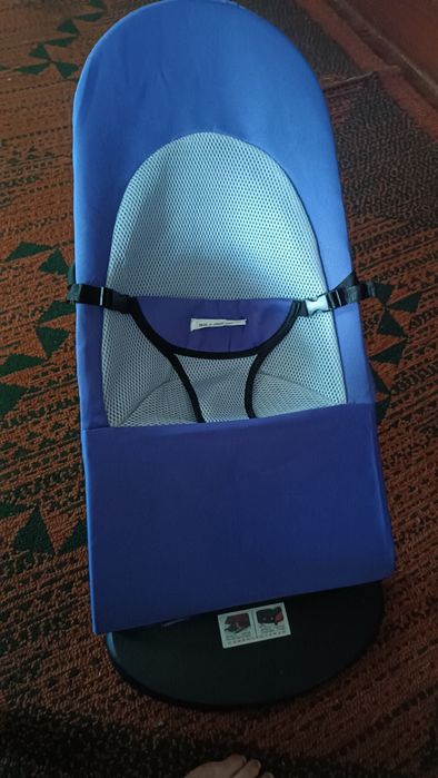 Дитячий шезлонг-гойдалка