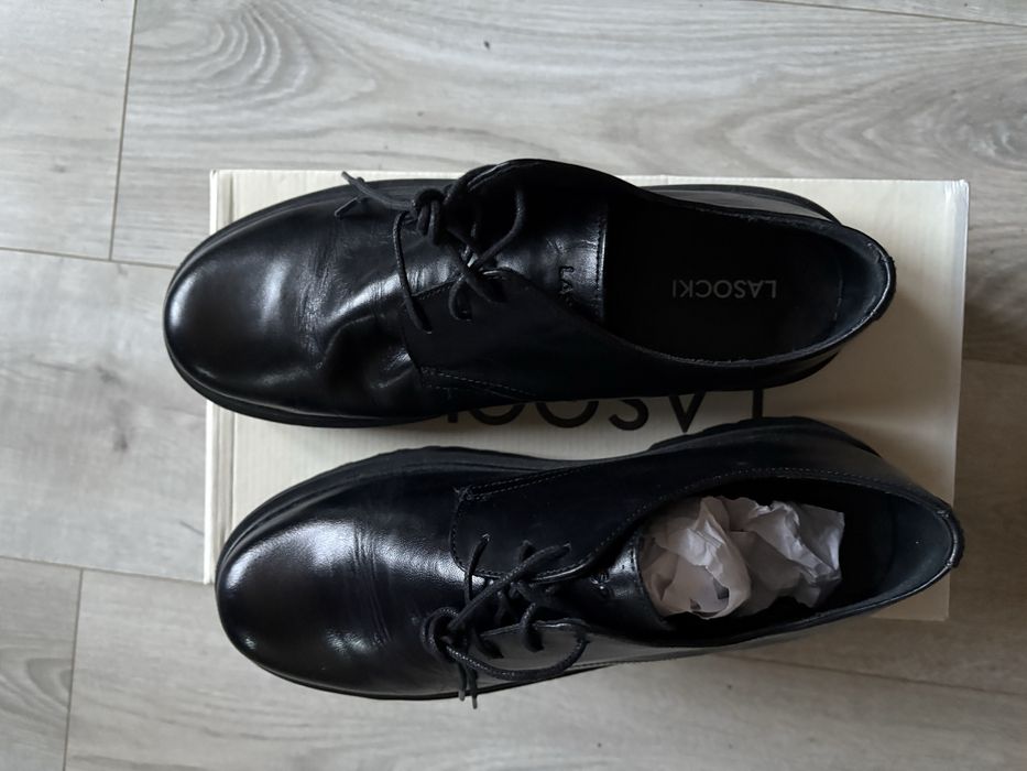 Eleganckie Buty Lasocki!