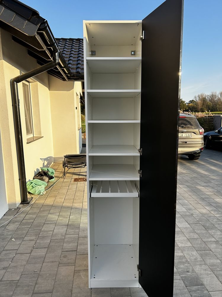 Szafa IKEA Czarno-biała