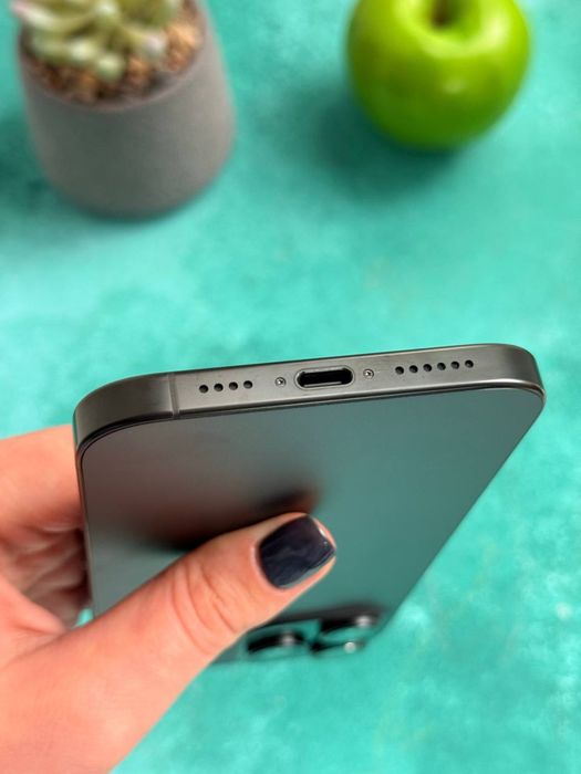 Apple iPhone 16 Pro Max 256GB Black. Neverlock. Esim
