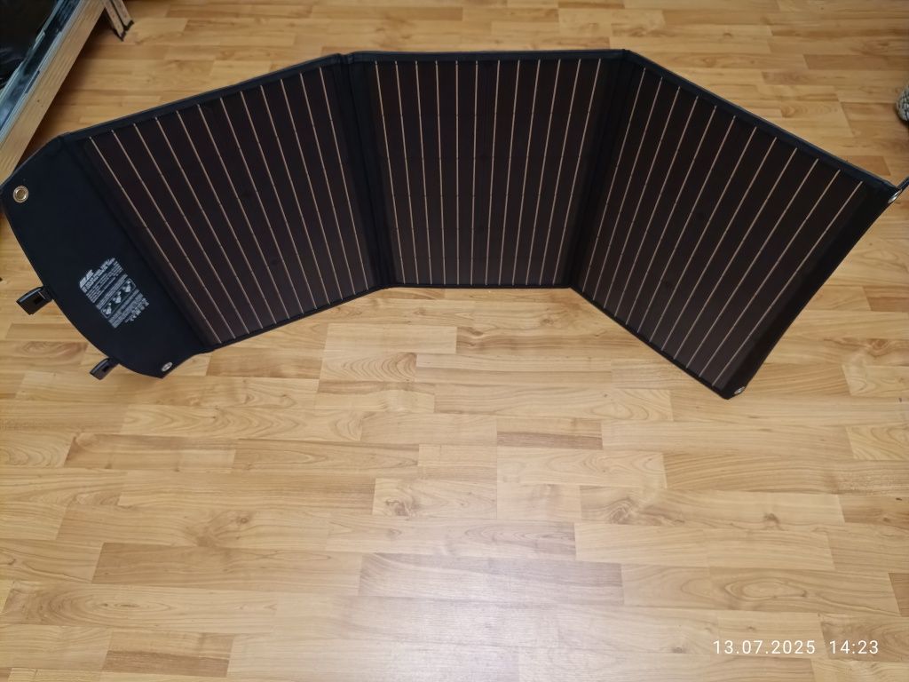 Портативна сонячна панель 2E 2E-LSFC-100