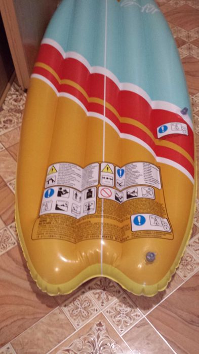 MATERAC plażowy typu DESKA SURFINGOWA dmuchana