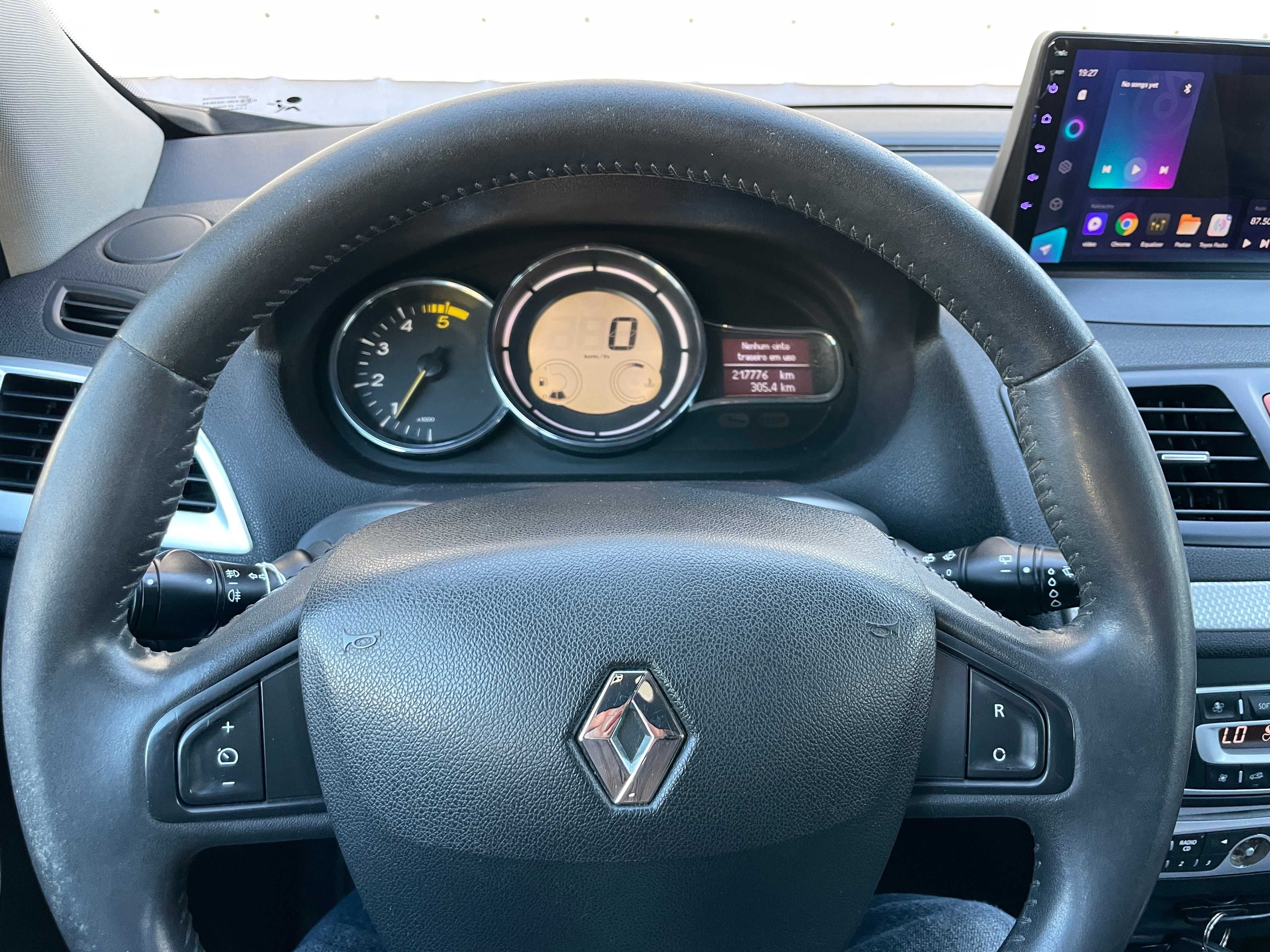 Renault Mégane Sport Tourer 1.5dCi GPS+Câmera c/Garantia - 113€ p/mês