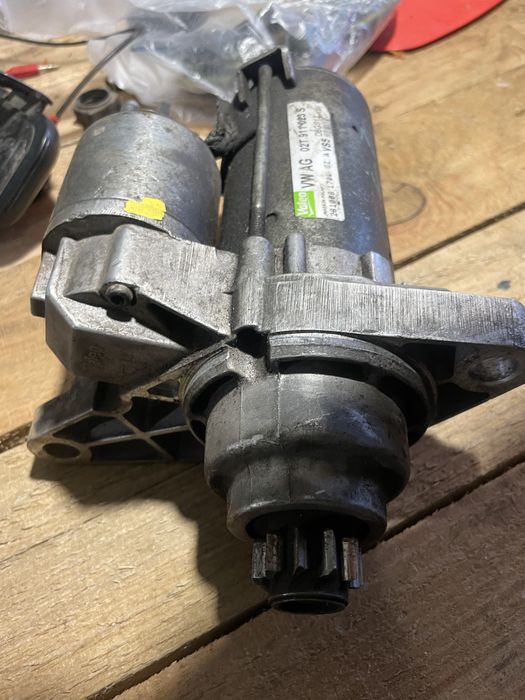 Стартер (VALEO) Borsehung B18163 з Гольф 5 підходе для VAG групи