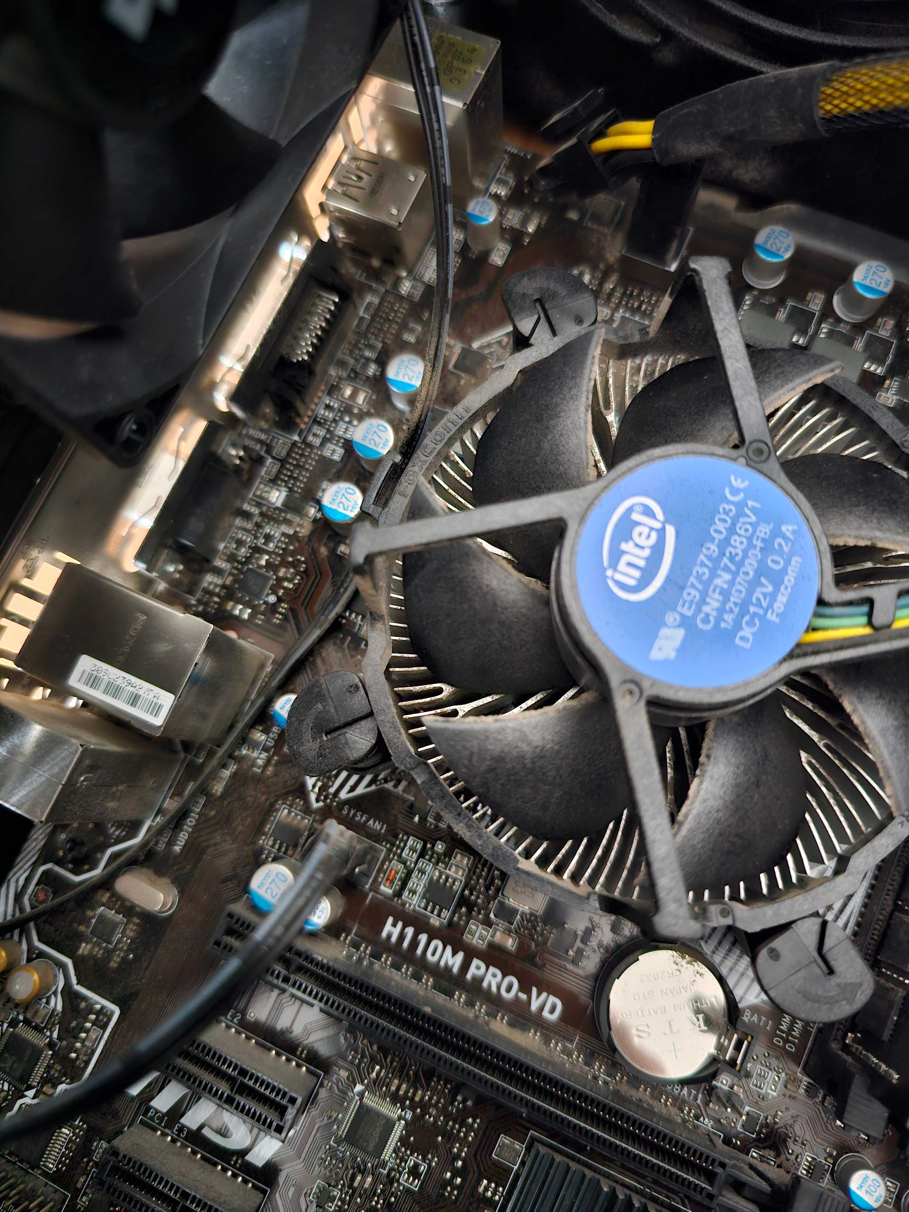 Komputer stacjonarny Intel Płyta MSI 8GB RAM - bez dysku